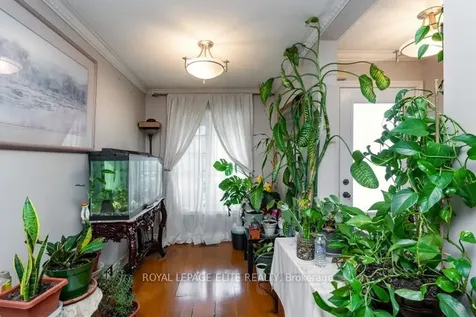 Crescent Brampton ON L7A 2E8