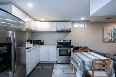 Crescent Brampton ON L7A 2E8