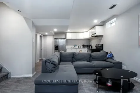 Crescent Brampton ON L7A 2E8