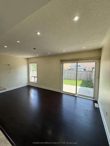 19 Garibaldi Drive Brampton ON L6X 4Y7