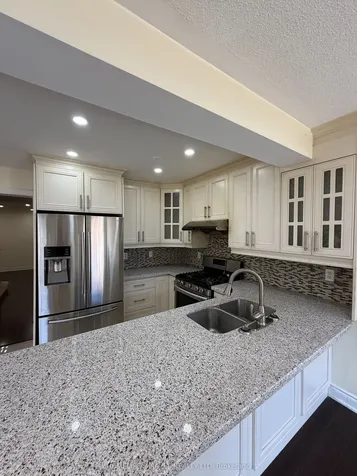 19 Garibaldi Drive Brampton ON L6X 4Y7