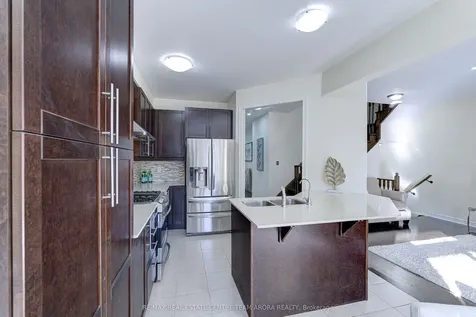 54 Allegro Drive Brampton ON L6Y 5Y6