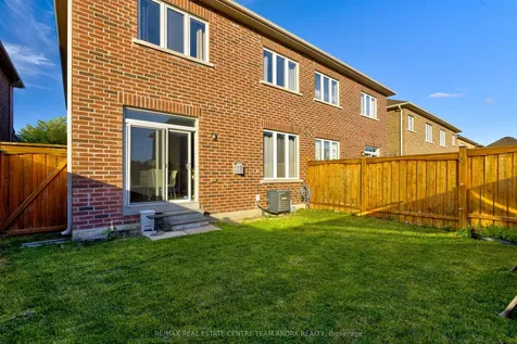 54 Allegro Drive Brampton ON L6Y 5Y6