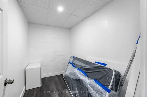 94 Kenhar Drive Toronto ON M9L 1N2