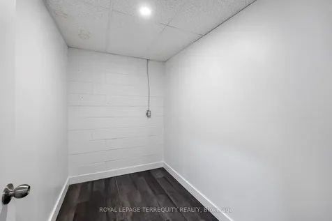 94 Kenhar Drive Toronto ON M9L 1N2