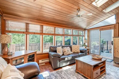 275 Alexander Court Burlington ON L7R 4G1