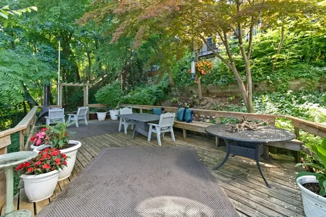 868 Danforth Place Burlington ON L7T 1S2