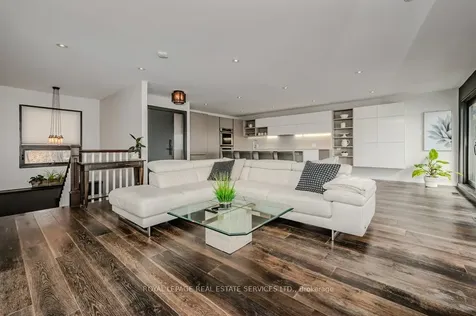 868 Danforth Place Burlington ON L7T 1S2