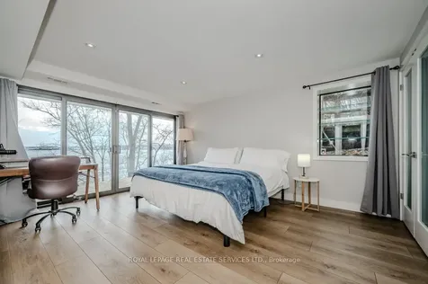 868 Danforth Place Burlington ON L7T 1S2