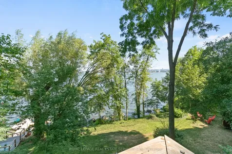 868 Danforth Place Burlington ON L7T 1S2