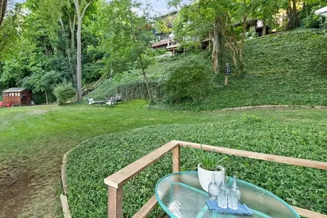 868 Danforth Place Burlington ON L7T 1S2