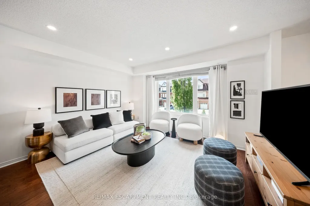 4965 Southampton Drive Mississauga ON L5M 8C8