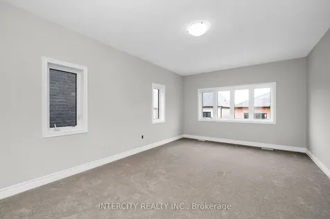 19 Keyworth Crescent Brampton ON L6R 4E8