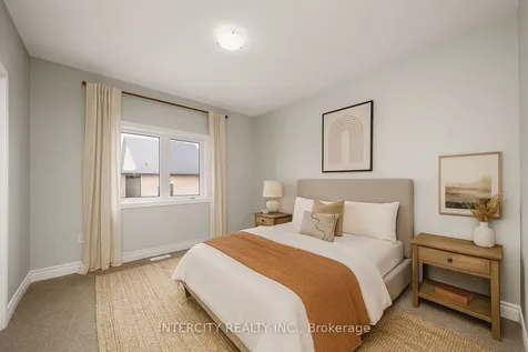 19 Keyworth Crescent Brampton ON L6R 4E8