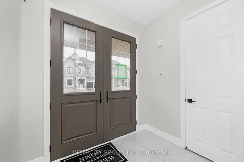 19 Keyworth Crescent Brampton ON L6R 4E8