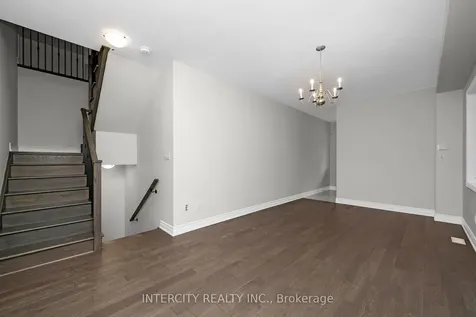 19 Keyworth Crescent Brampton ON L6R 4E8