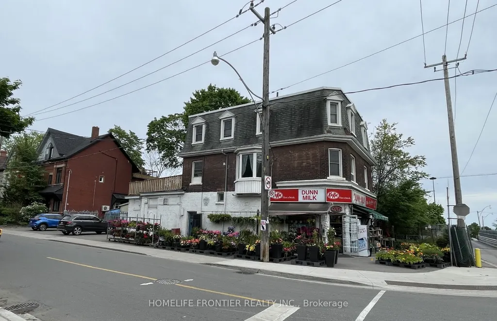 65 Dunn Avenue Toronto ON M6K 2R5