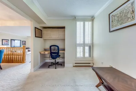 965 Inverhouse Drive Mississauga ON L5J 4B4