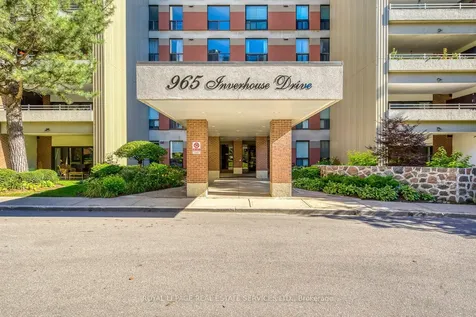 965 Inverhouse Drive Mississauga ON L5J 4B4