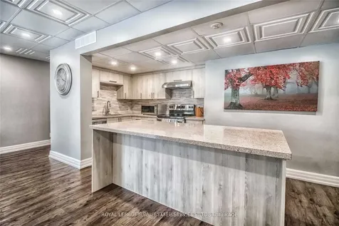 965 Inverhouse Drive Mississauga ON L5J 4B4