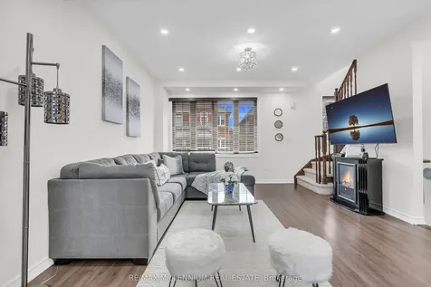 14 Kayak Heights Brampton ON L6Z 0H8