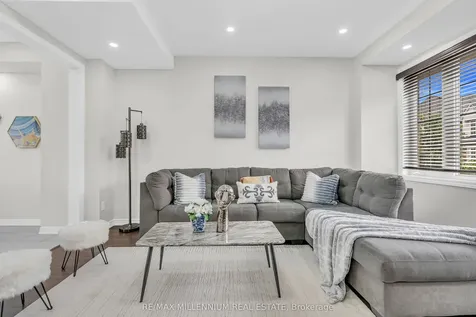 14 Kayak Heights Brampton ON L6Z 0H8