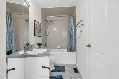 14 Kayak Heights Brampton ON L6Z 0H8