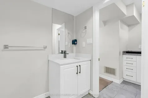 14 Kayak Heights Brampton ON L6Z 0H8