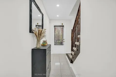 14 Kayak Heights Brampton ON L6Z 0H8