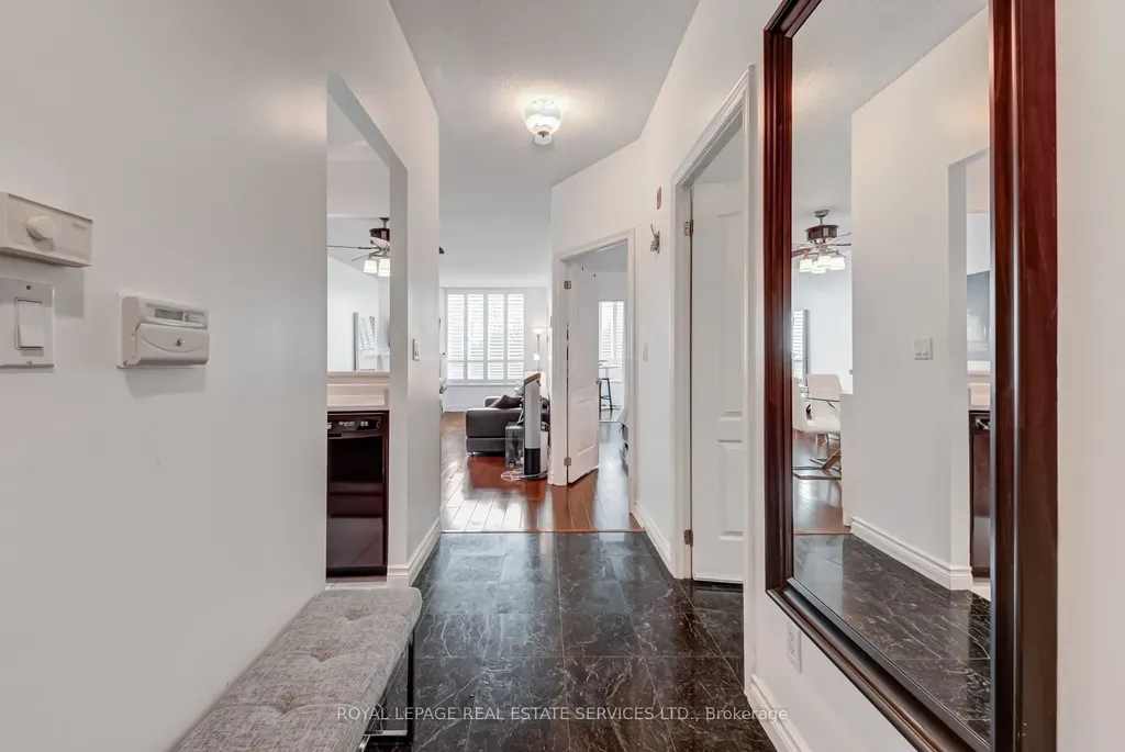 1 Ripley Avenue Toronto ON M6S 4Z6