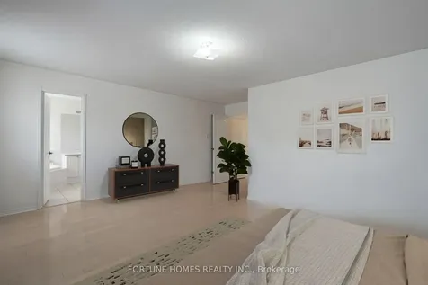 197 Vintage Gate Brampton ON L6X 5B8