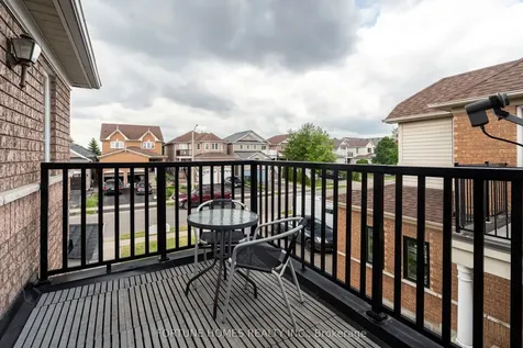 197 Vintage Gate Brampton ON L6X 5B8