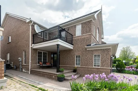 197 Vintage Gate Brampton ON L6X 5B8