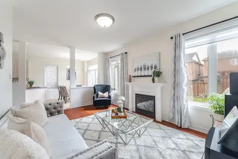 47 Begonia Crescent Brampton ON L7A 0M7