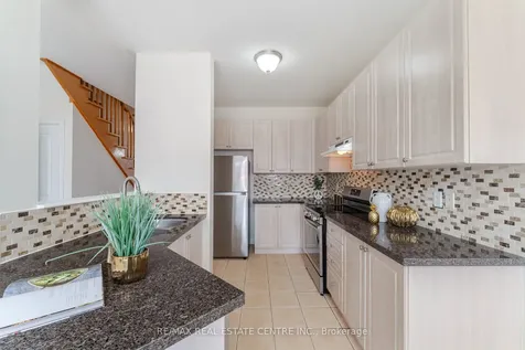 47 Begonia Crescent Brampton ON L7A 0M7