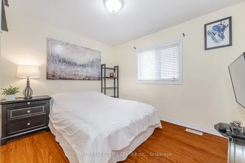 47 Begonia Crescent Brampton ON L7A 0M7