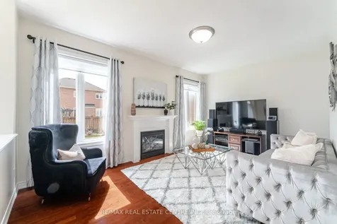 47 Begonia Crescent Brampton ON L7A 0M7