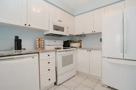 195 Van Scott Drive Brampton ON L7A 1V2