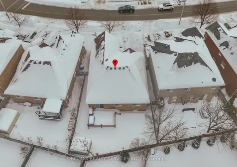 195 Van Scott Drive Brampton ON L7A 1V2