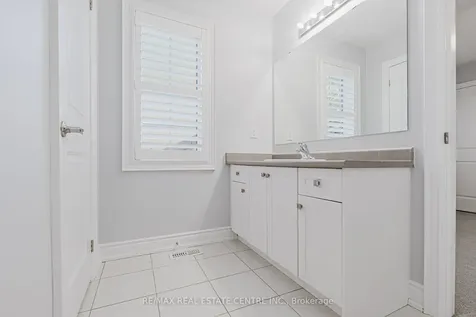 78 Hollowgrove Boulevard Brampton ON L6P 0Y3