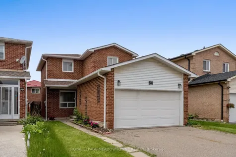 34 Metzak Drive Brampton ON L6Z 4N3