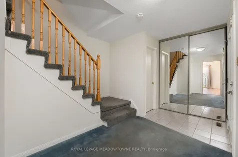 34 Metzak Drive Brampton ON L6Z 4N3