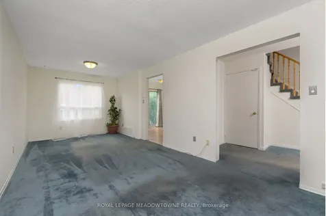 34 Metzak Drive Brampton ON L6Z 4N3