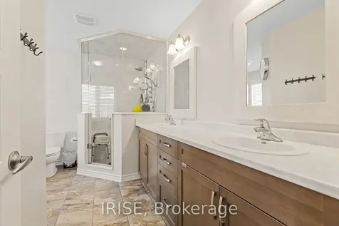 173 Robert Parkinson Drive Brampton ON L7A 0G3