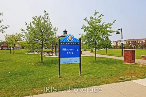 173 Robert Parkinson Drive Brampton ON L7A 0G3