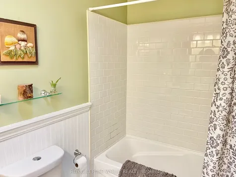 18 Gulliver Crescent Brampton ON L6S 1S9