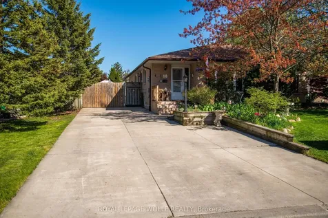 18 Gulliver Crescent Brampton ON L6S 1S9