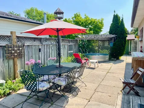 18 Gulliver Crescent Brampton ON L6S 1S9