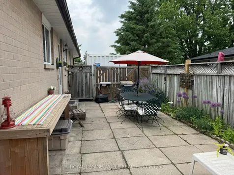 18 Gulliver Crescent Brampton ON L6S 1S9