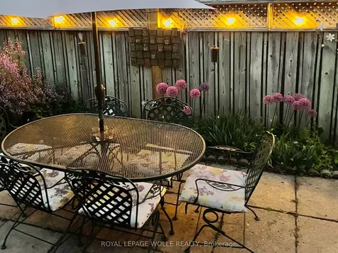 18 Gulliver Crescent Brampton ON L6S 1S9